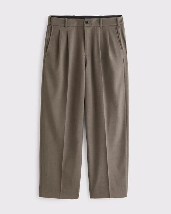Pleated Baggy Trouser