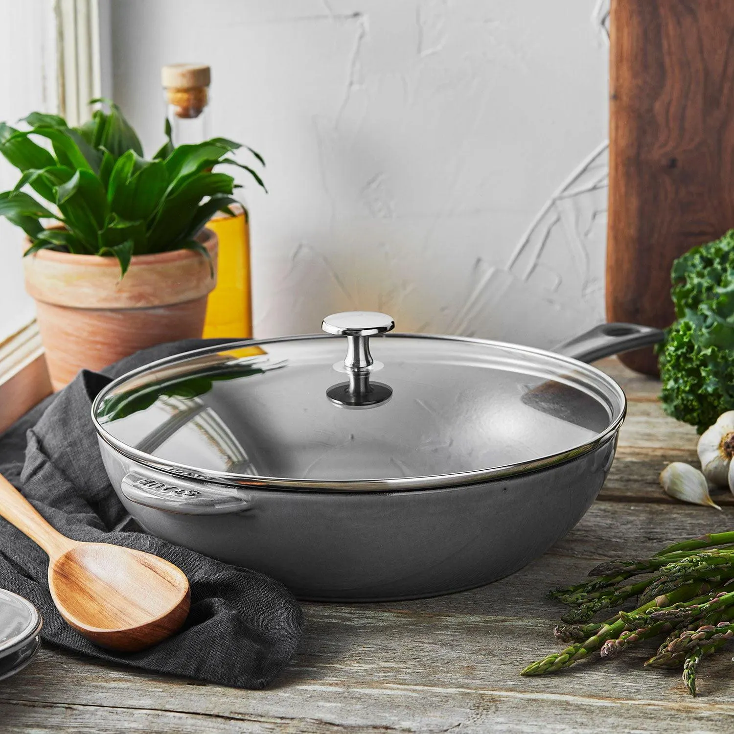 Staub 10", 2.9-Quart Enameled Cast Iron Daily Pan With Glass Lid