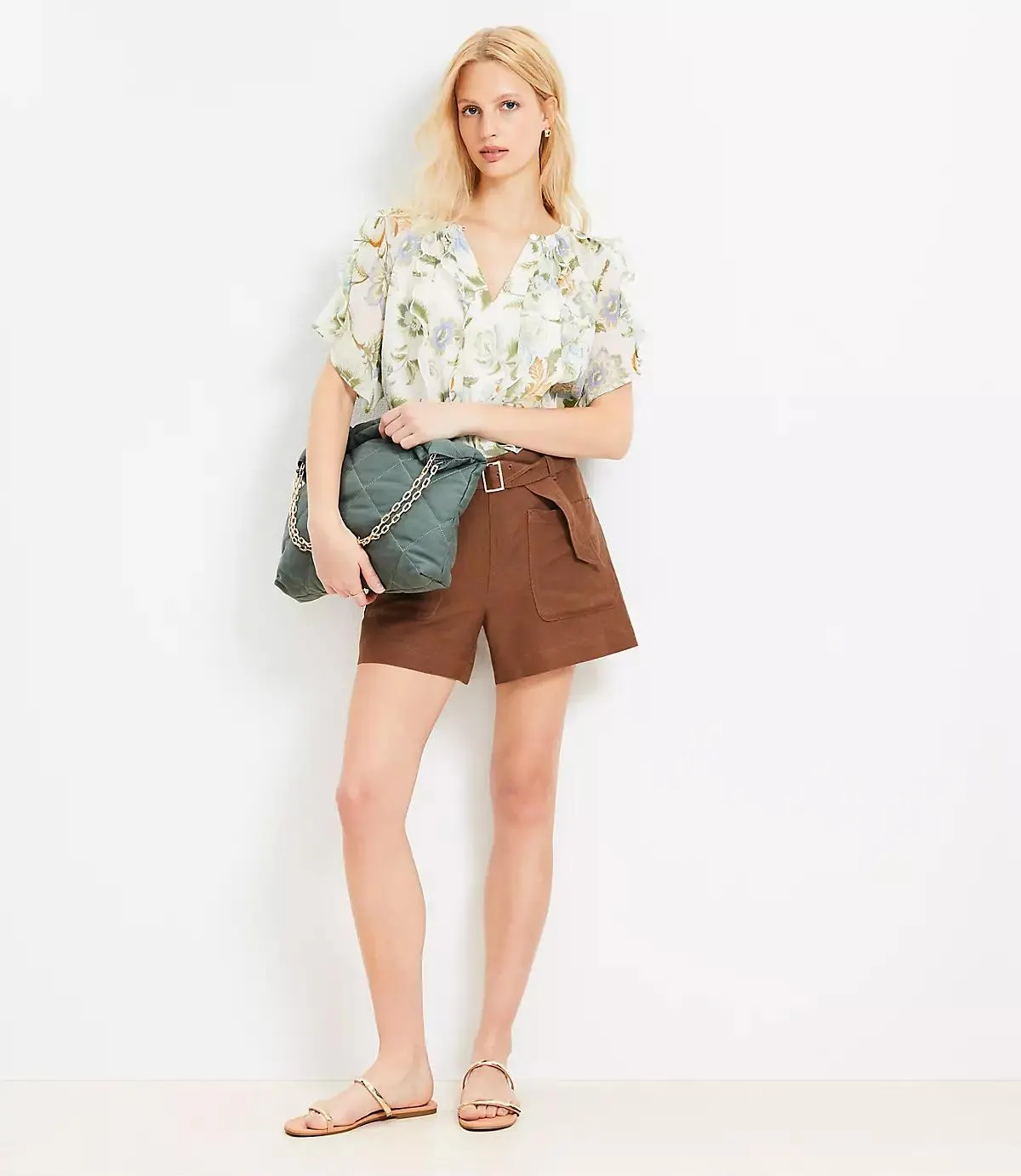 Belted Patch Pocket Shorts in Linen Blend