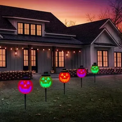 Member's Mark Pumpkin Lawn Stakes, Set of 5