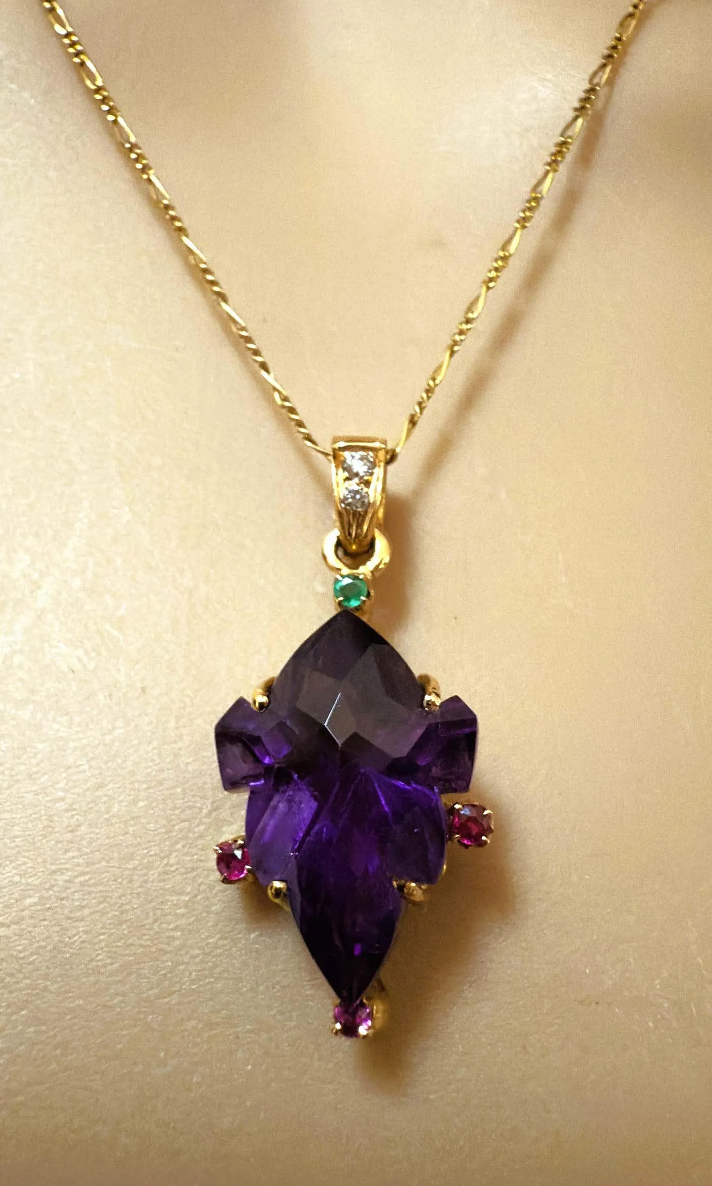 18k Yellow Gold 12 Carat Amethyst, Diamond, Sapphire & Emerald Necklace 18"