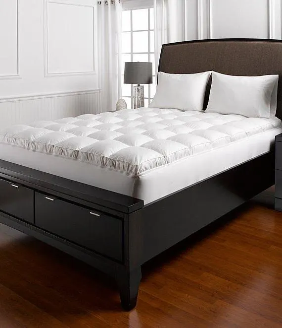 Ultra Feather™ 460-Thread-Count Mattress Topper
