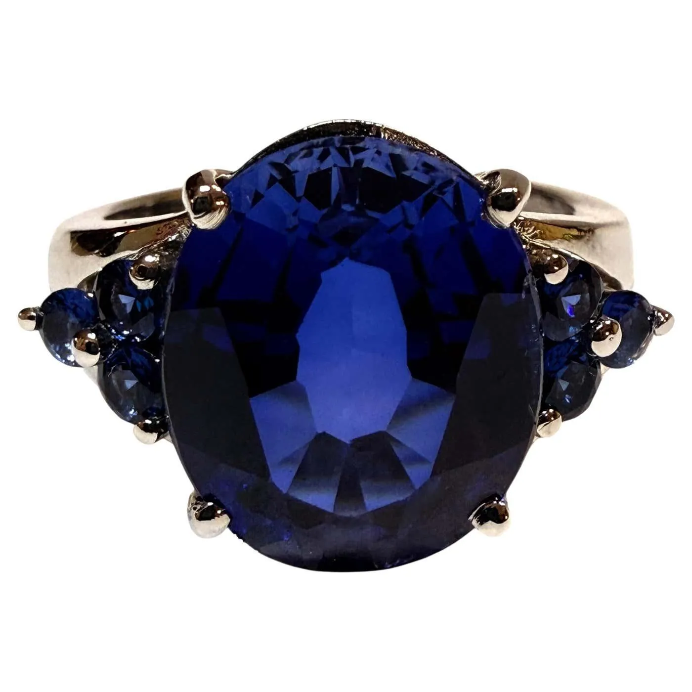 New 8.70 Carat Oval & Diamond Cut Blue Sapphire Sterling Silver Ring
