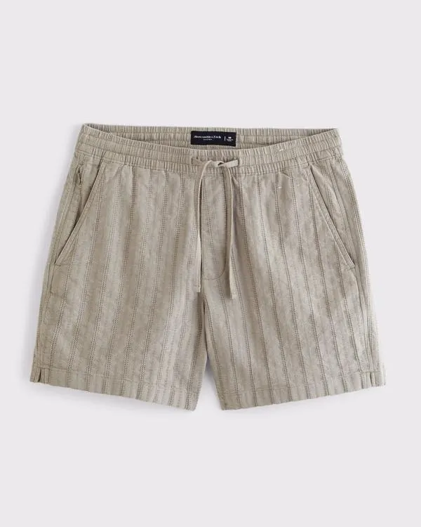 Textured Pull-On Short