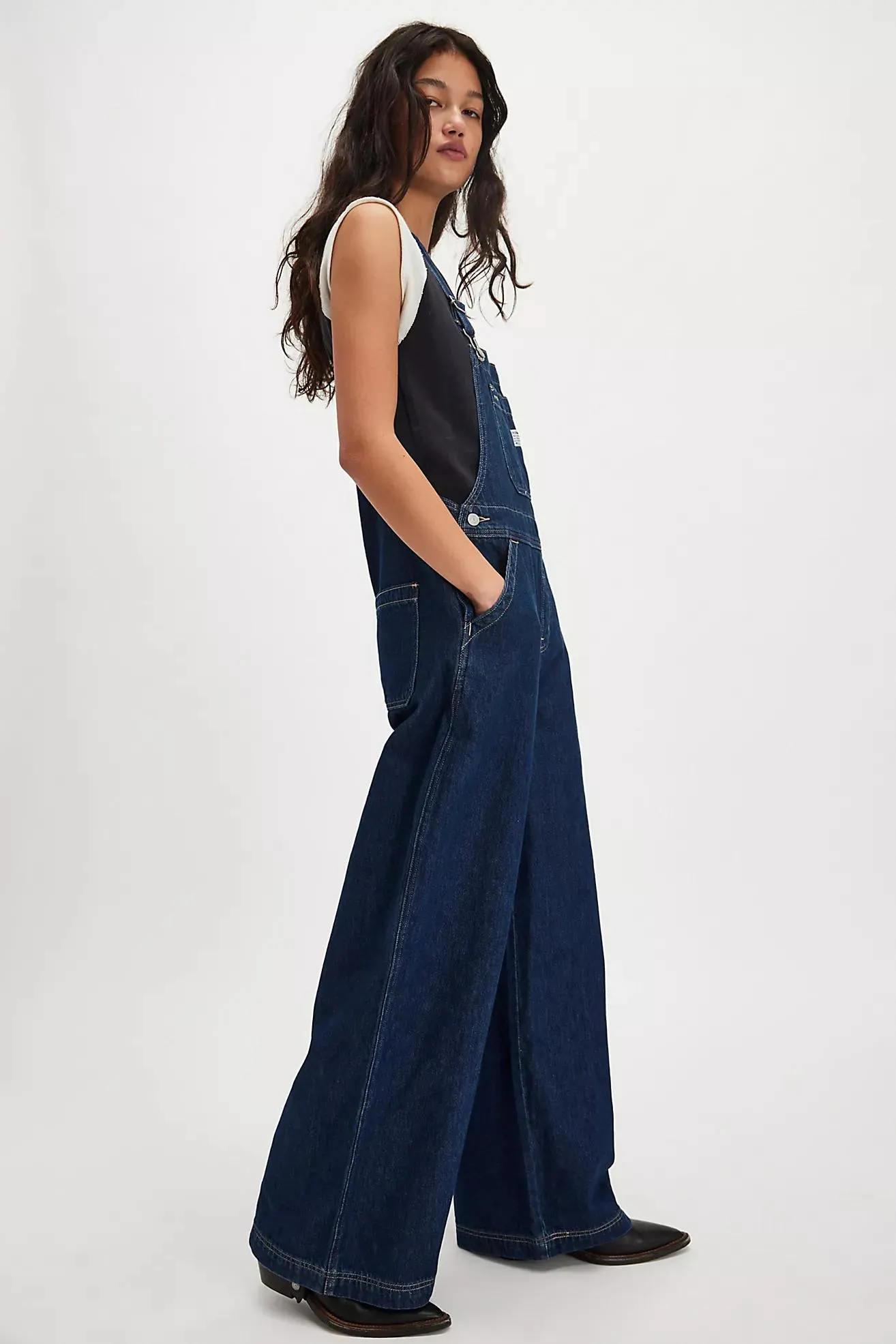 Levi's XL Overalls