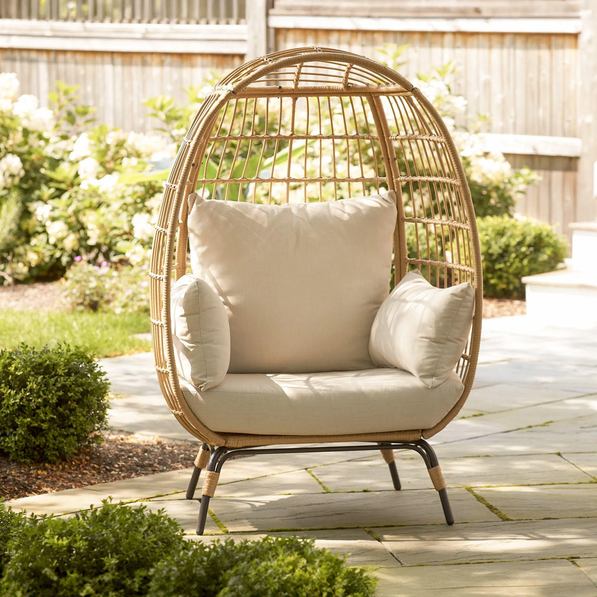 Berkley Jensen Wicker Outdoor Lounge Egg Chair