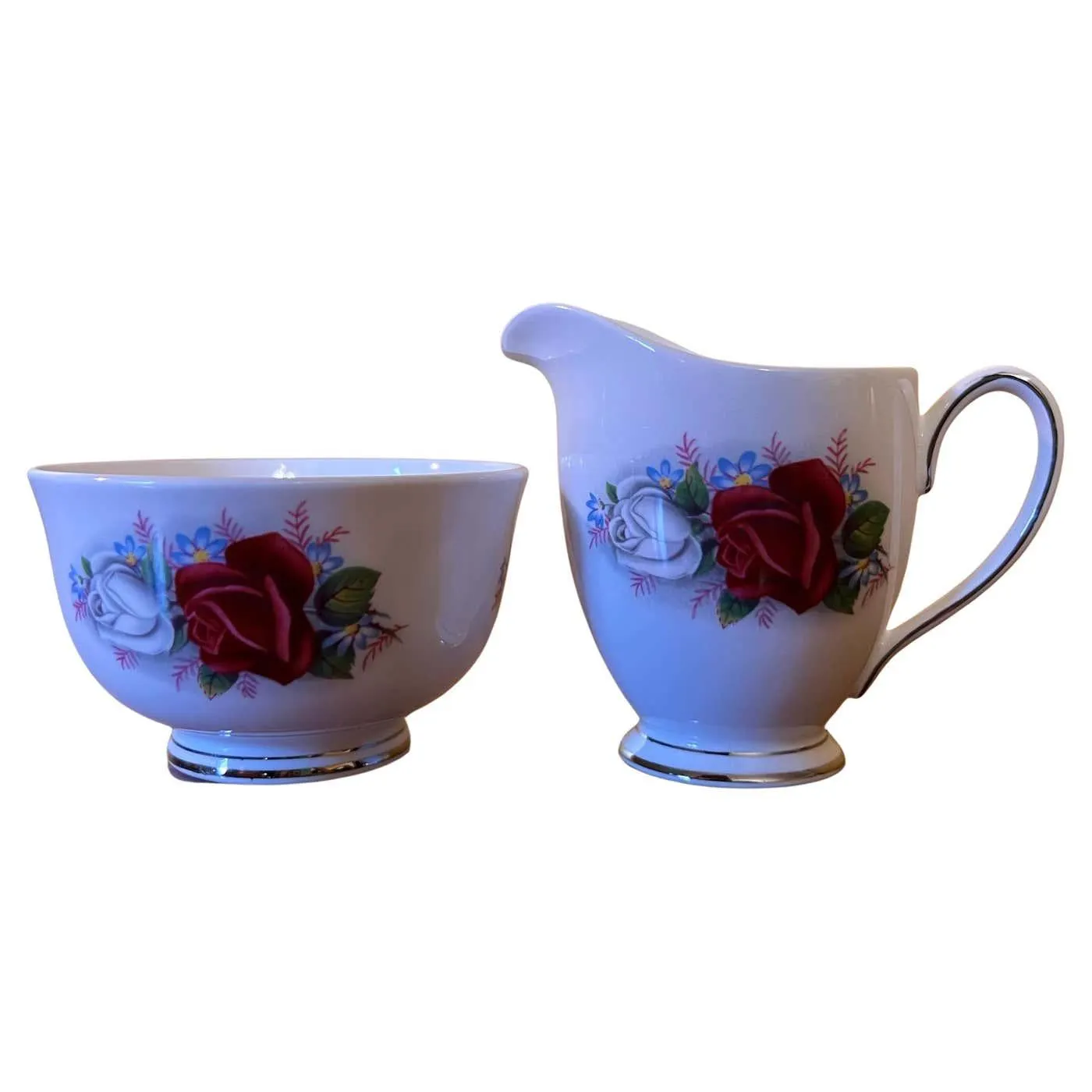 Vintage Queen Anne Duet Milk & Sugar Set