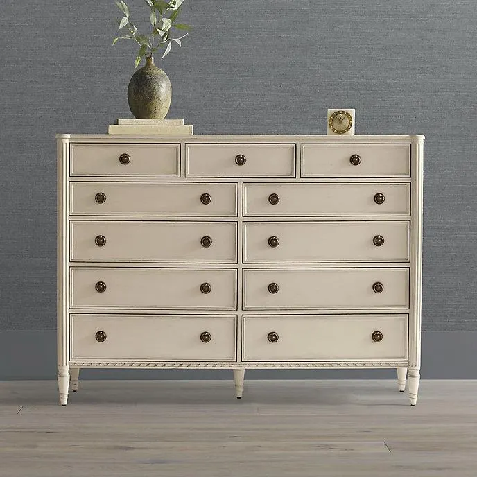 Etienne 11-Drawer Dresser