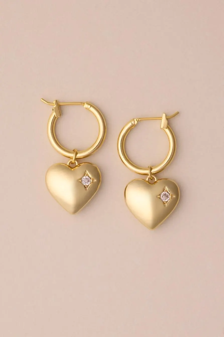 gold heart hoop earrings