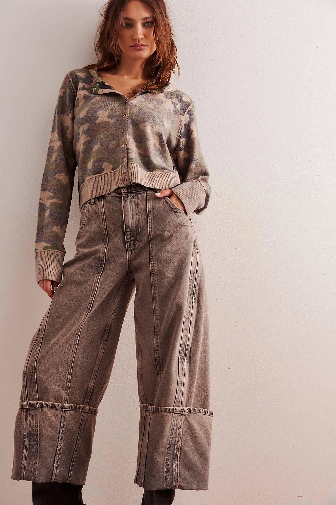 We The Free Olsen Cuffed Crop Barrel Jeans