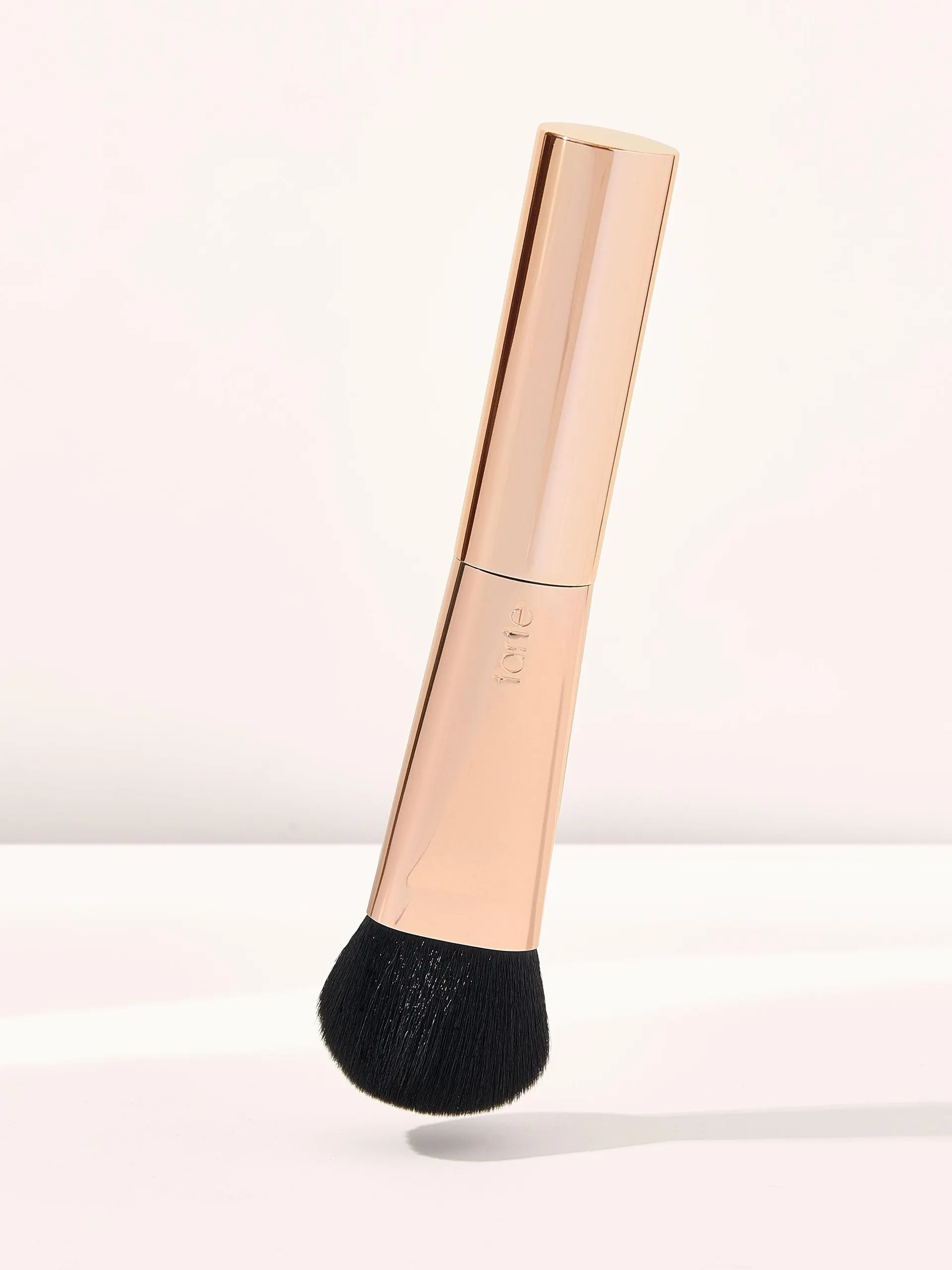 maneater™ silk stick brush