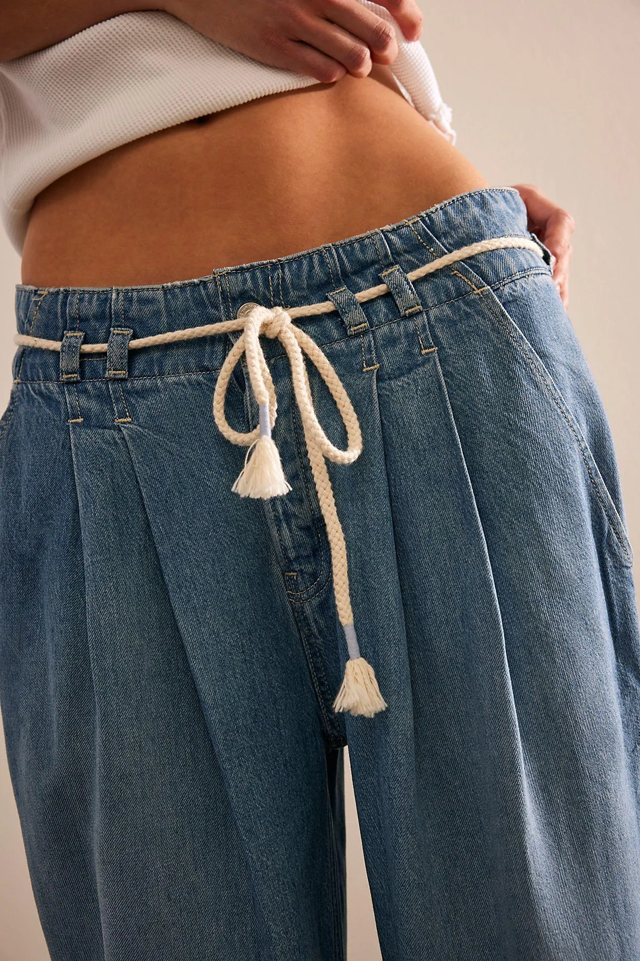 We The Free Dakota Cinched Pull-On Jeans