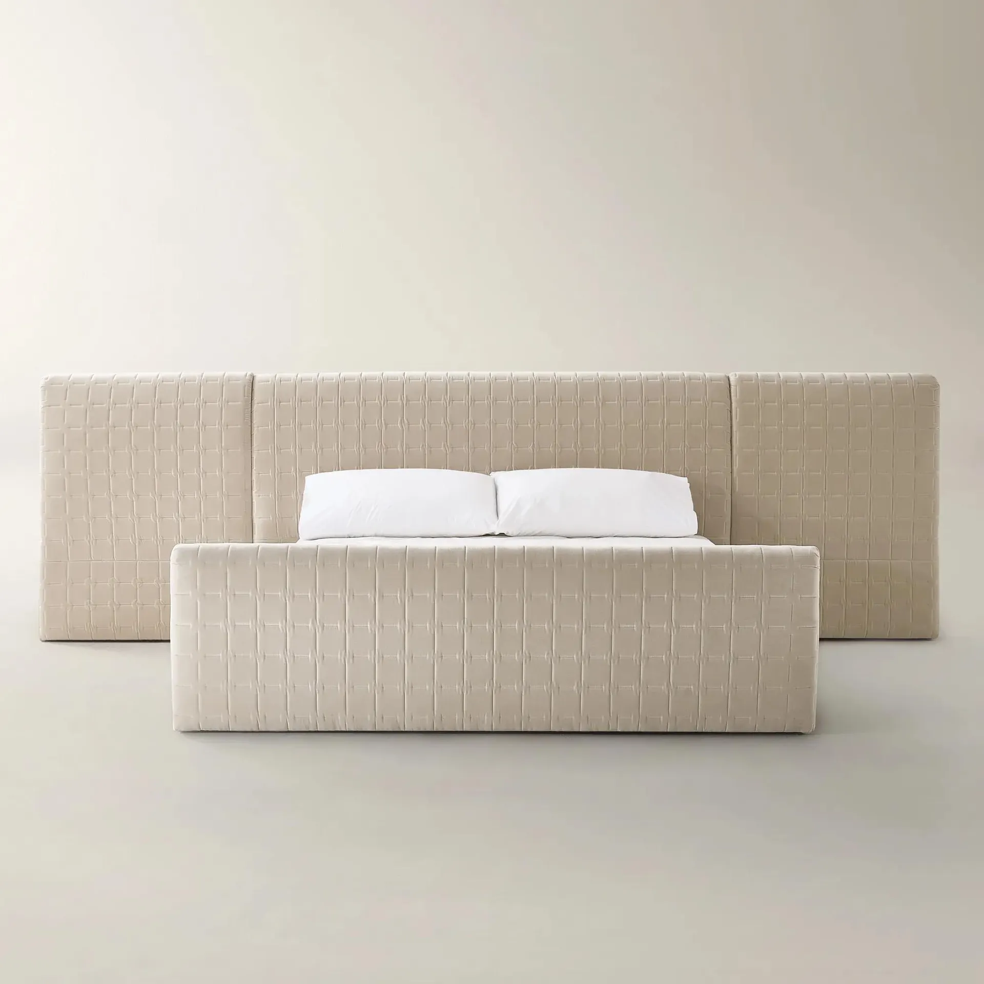 Vanta Extended Platform Bed - Oatmeal