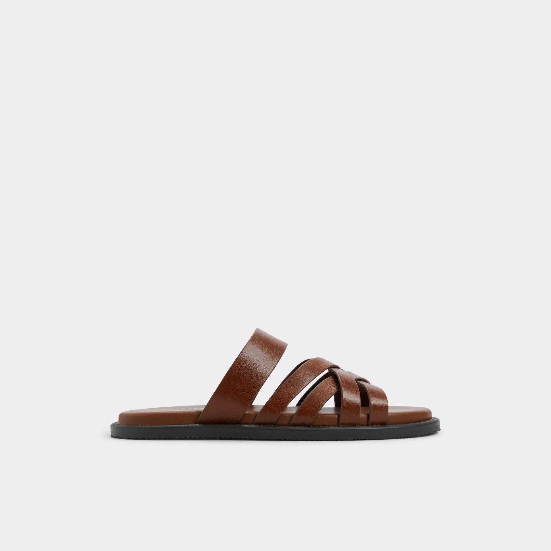Strappy flat sandal