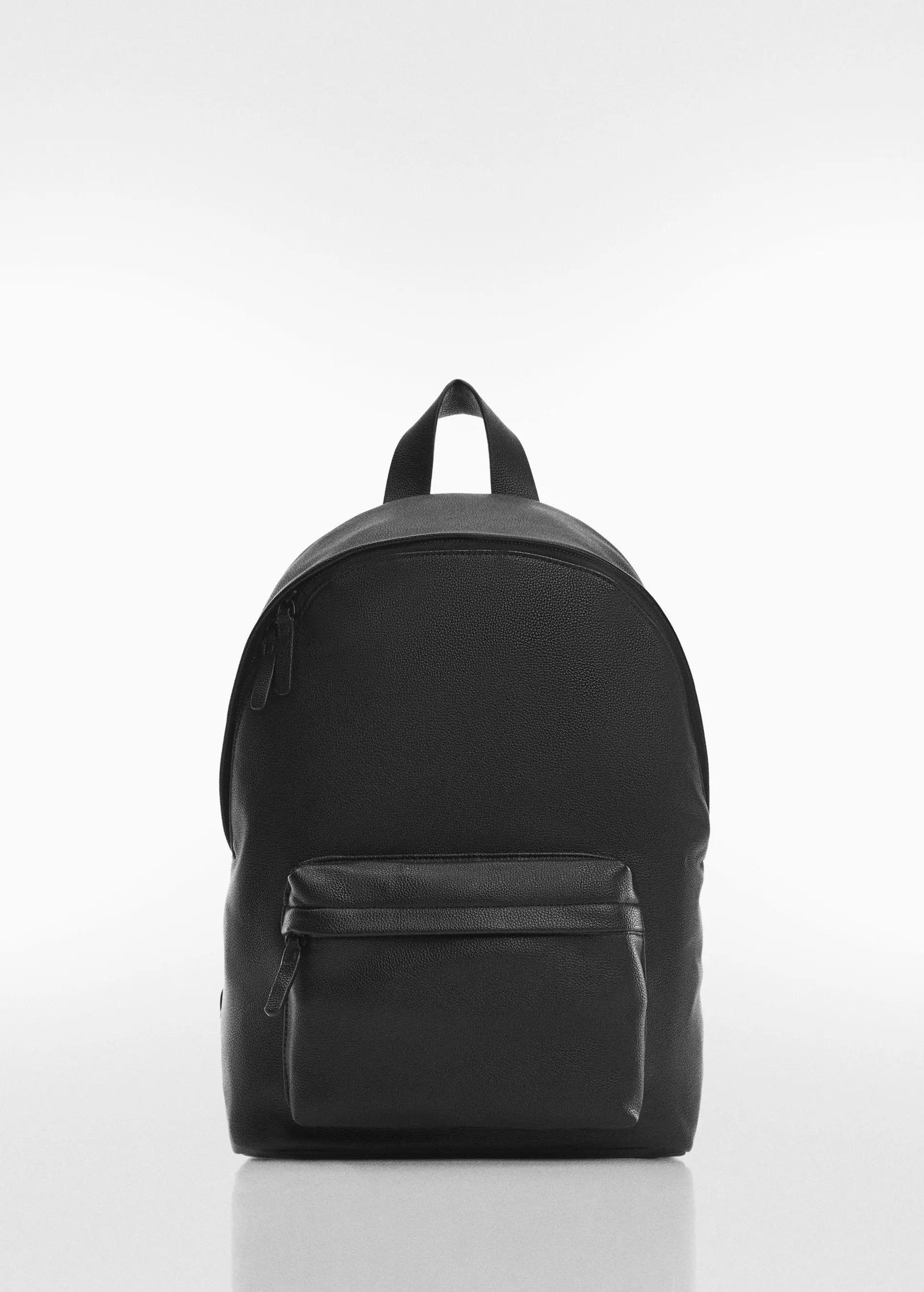 Mochila efecto piel abatanada