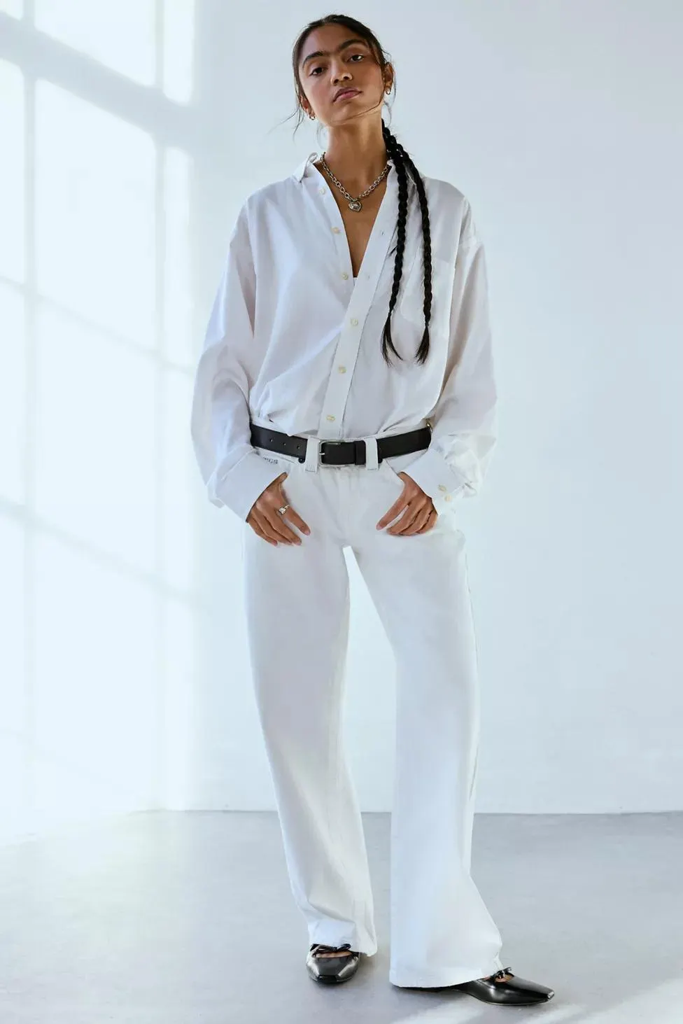 BDG Kayla Low-Rise Straight Leg Jean