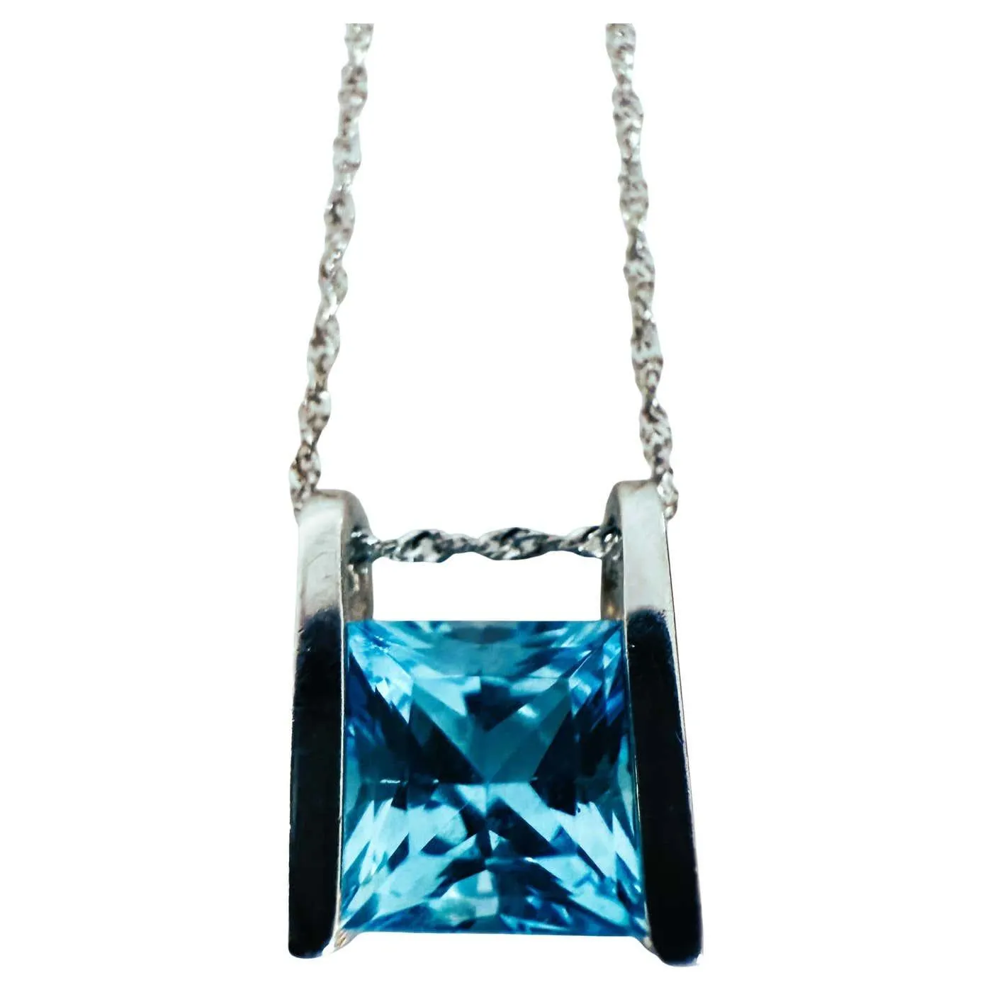 14k White Gold 2 Carat Radiant Cut Blue Topaz Pendant & Diamond Cut Necklace