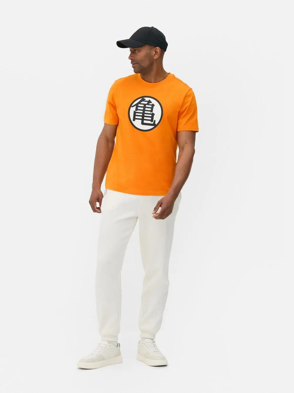 Camiseta con logo de Dragon Ball Z