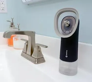 Griffin Water Powered Ear Cleaner