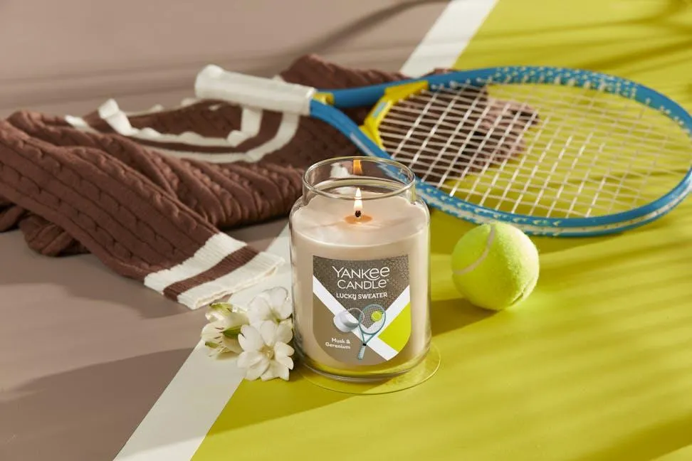 Lucky Sweater - Musk & Geranium