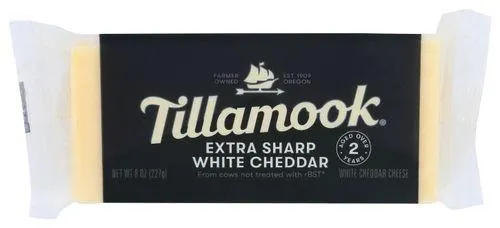 Tillamook Extra Sharp White Cheddar