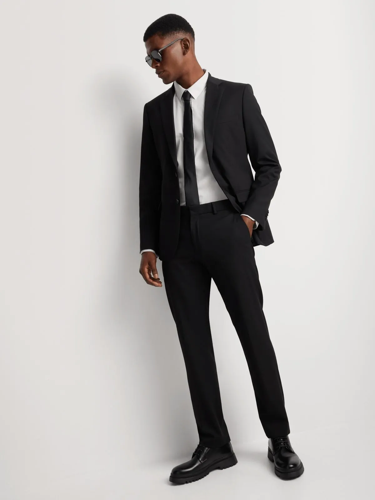 Markham Men's Core Slim Black Suit Trouser