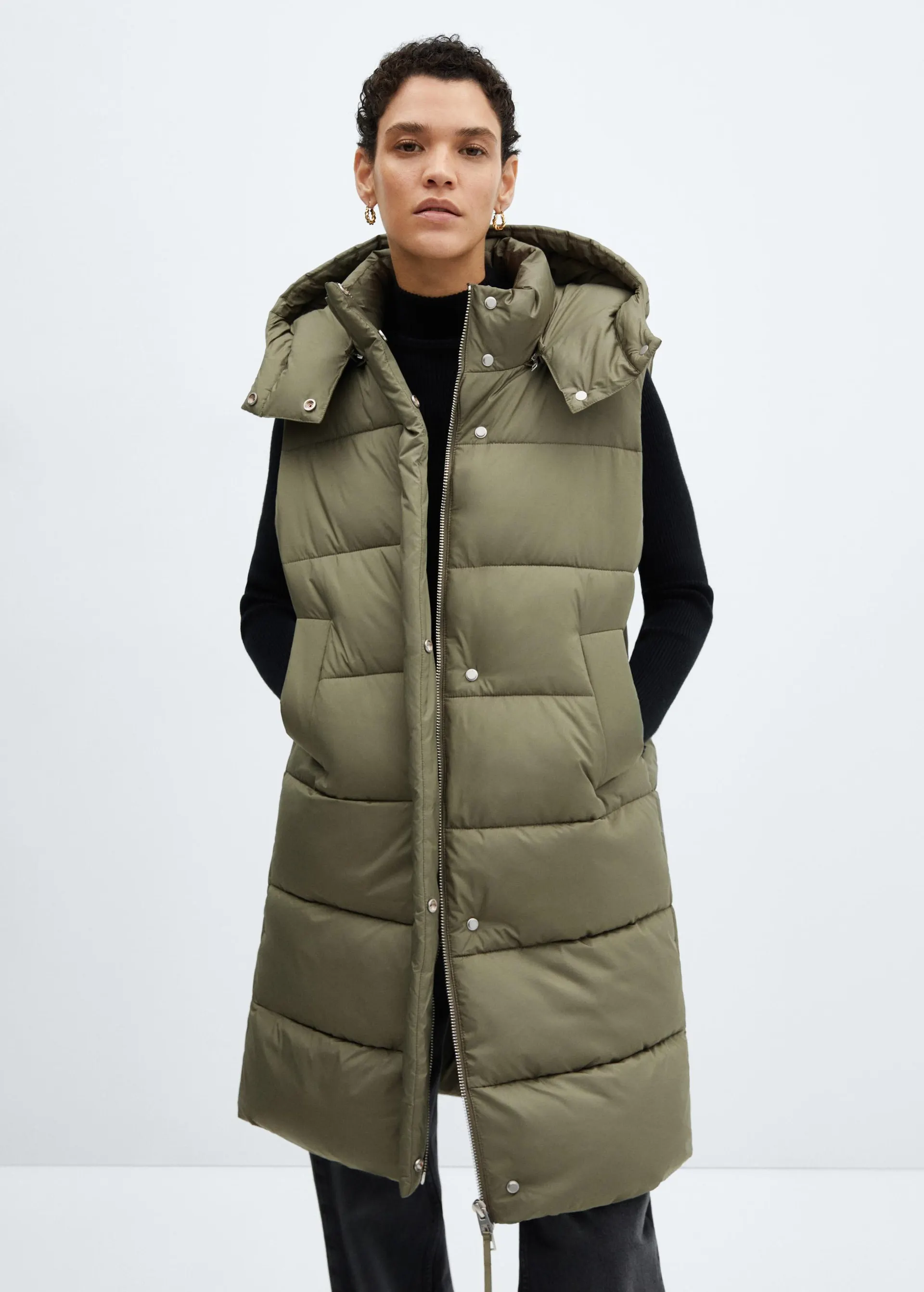 Quilted gilet with hood