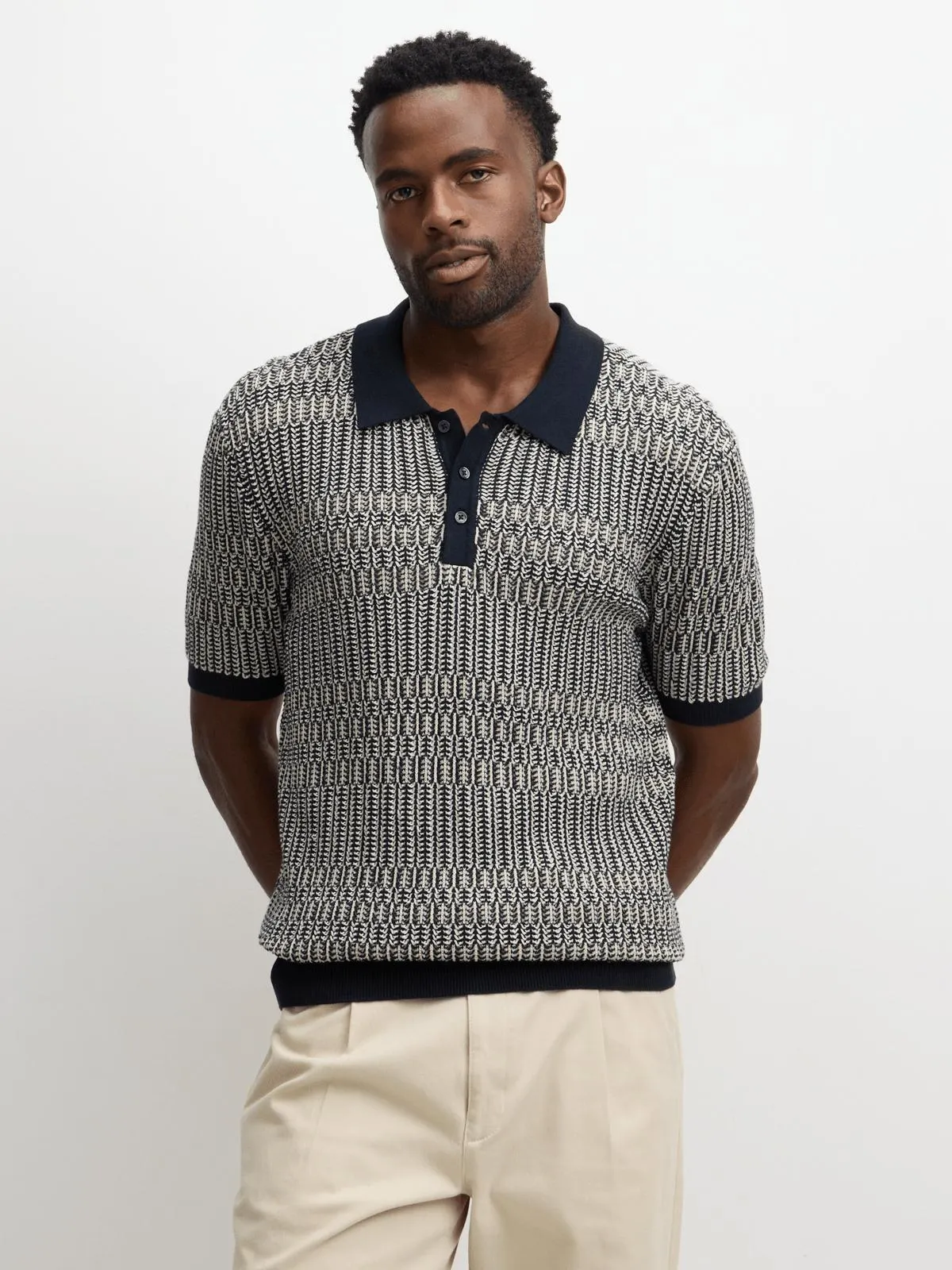 Exact Men's Navy Chunky Knit Golfer