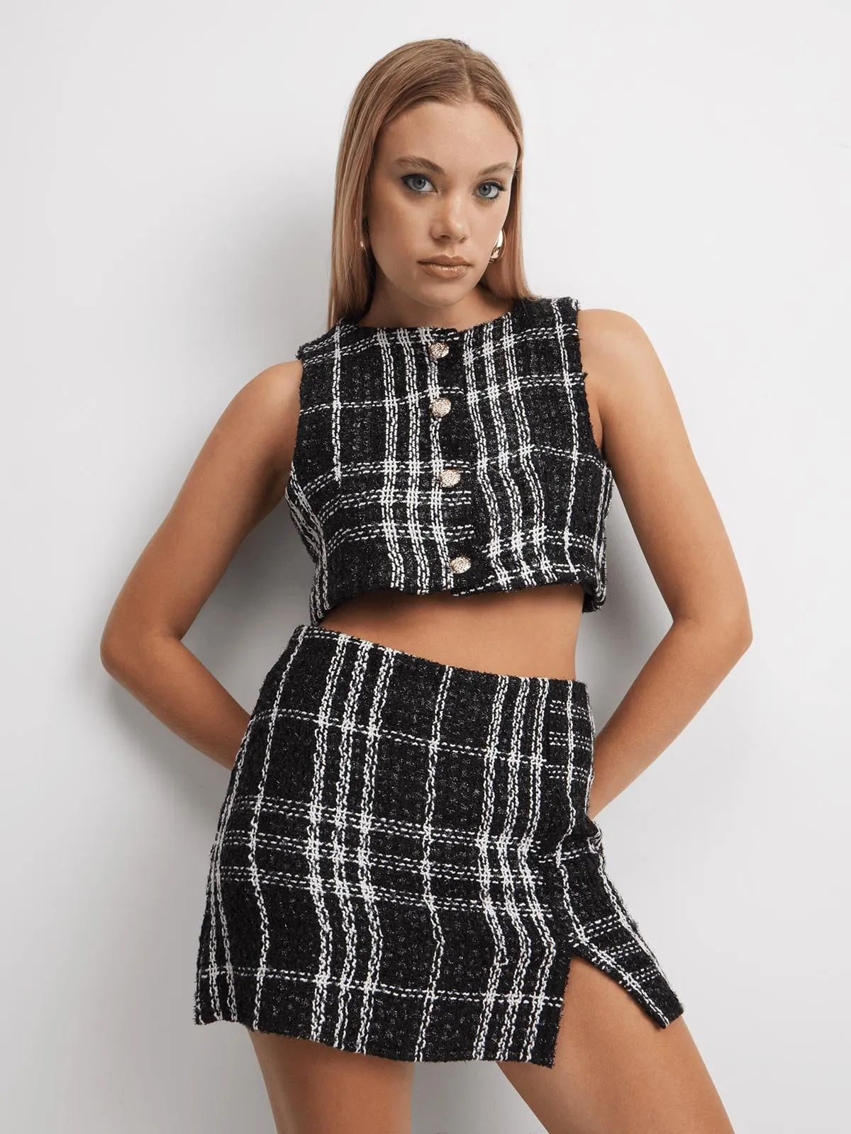 Women's Black Bouchle Mini Skirt With Slit