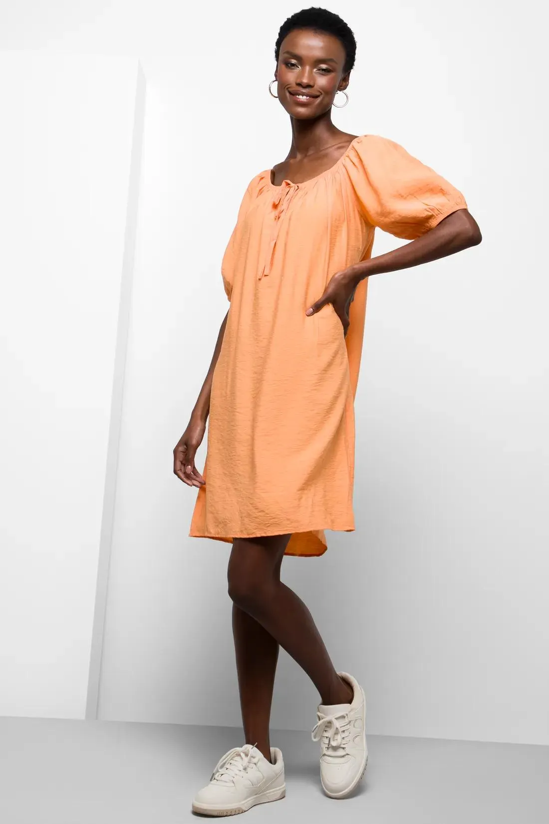 Puff sleeve dress orange