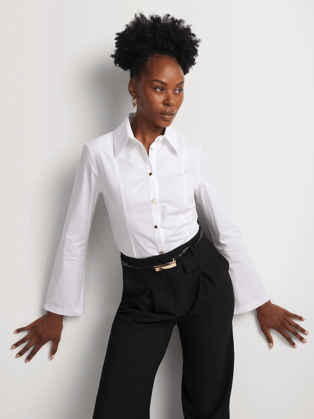 Fluted Sleeve Cut Lines Fitted Shirt