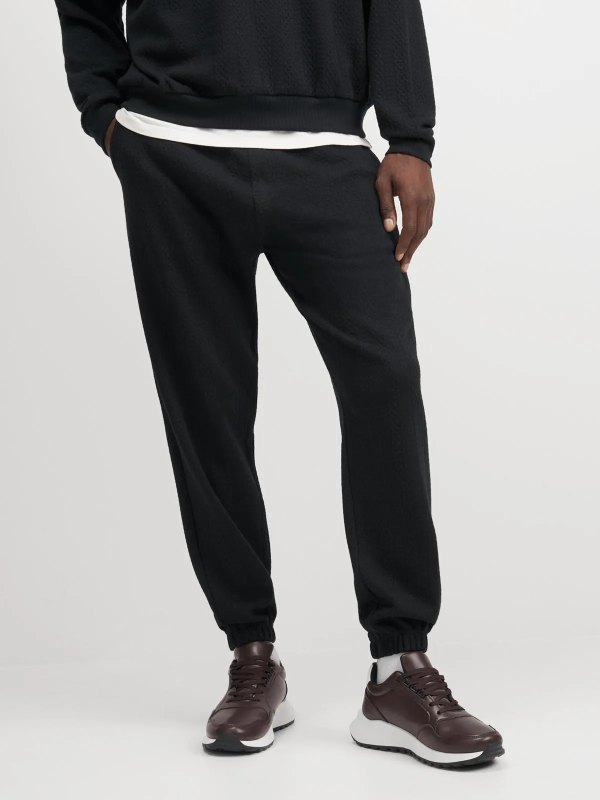 Exact Men's Black Textured Joggers