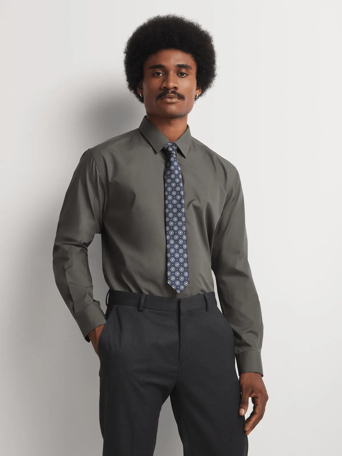 Markham Men's Fashion Lounge Moss Green Shirt