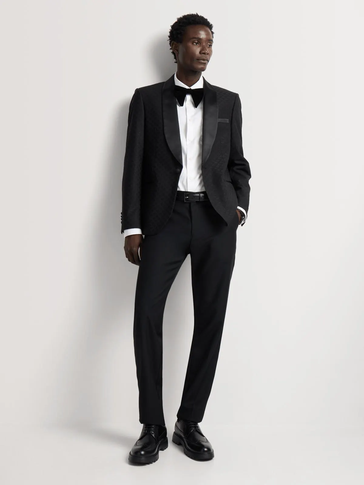 Markham Men's Slim Fit Black Brocade Tuxedo Suit Jacket