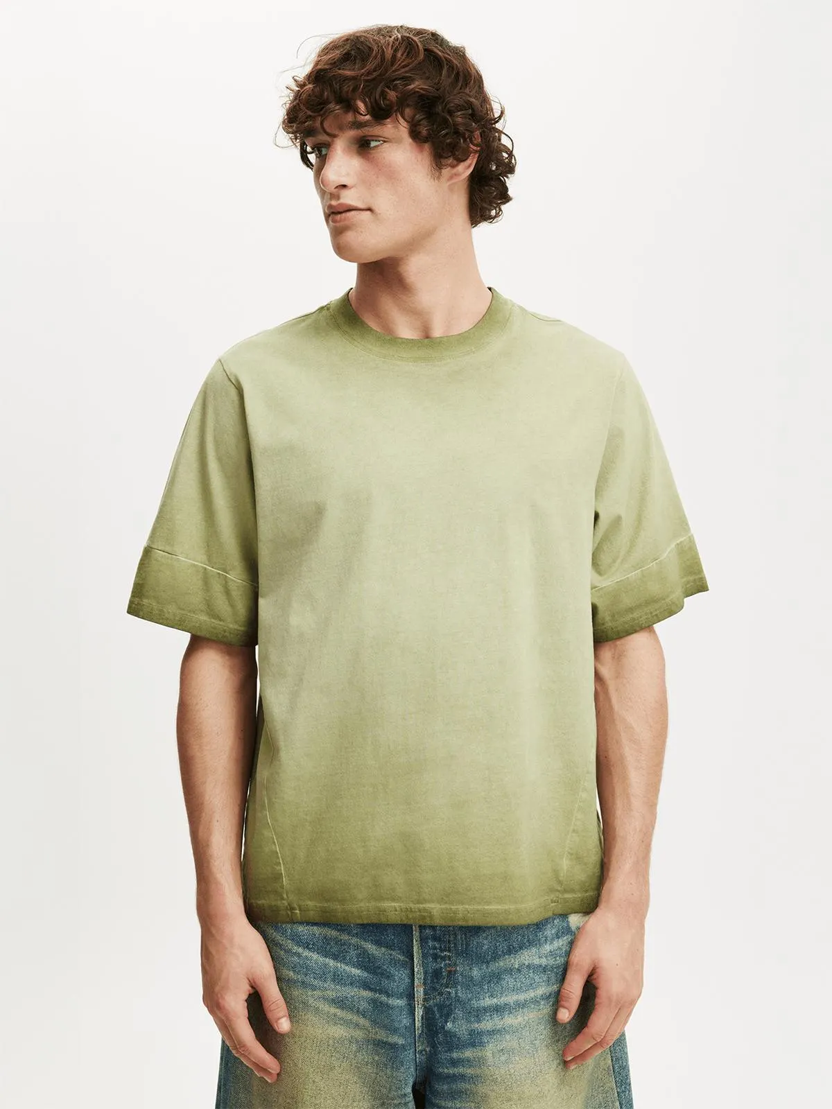 Men's Cotton On Green Cropped Fit Y2k T-Shirt