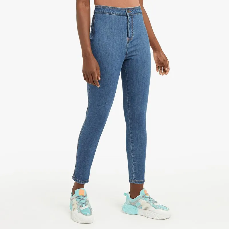 Women's Medium Wash High Rise Skinny Jeans