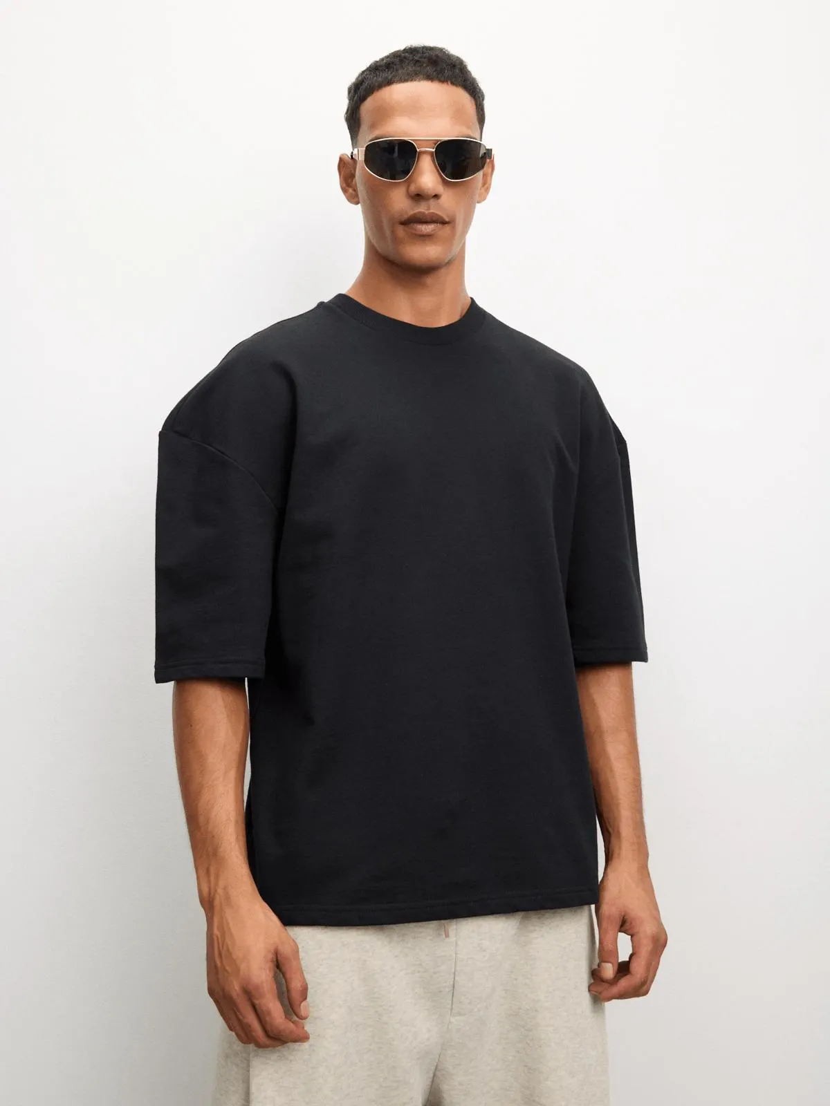The FIX Men's Black Oversized Top