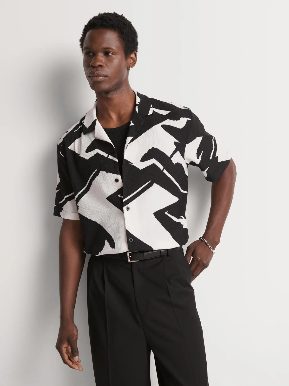 Markham Men's Printed Viscose Mono Geo Shirt