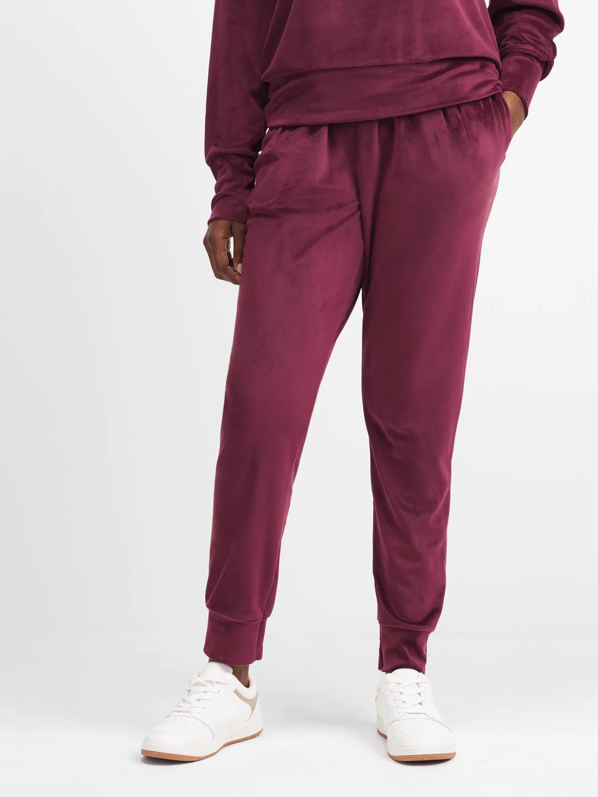 Jet Women's Burgundy Velour Active Pants