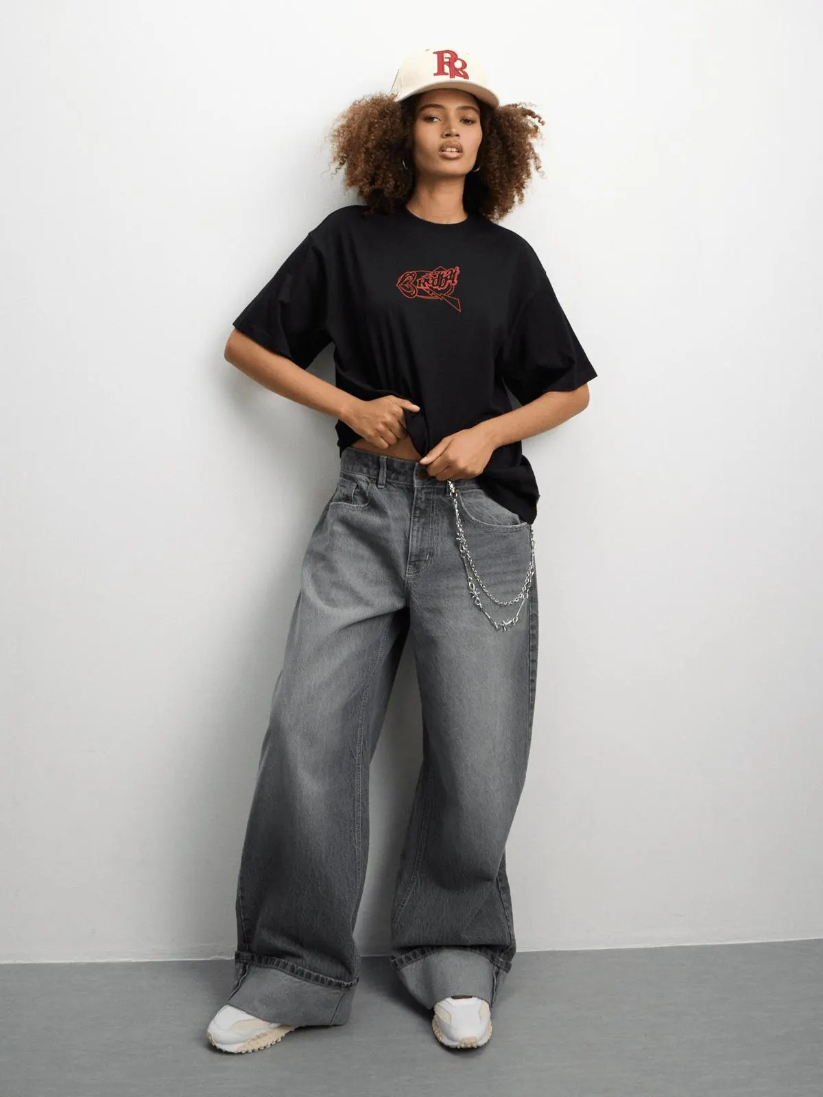 Redbat Women’s Lip Graphic Relaxed T-Shirt