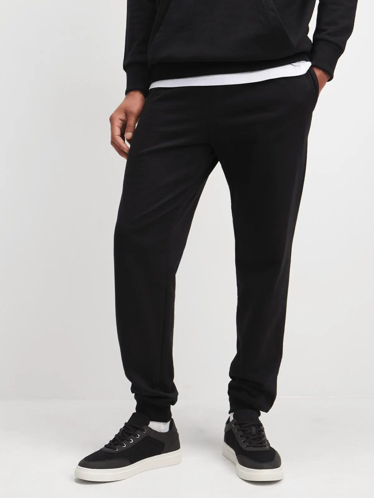 Jet Men's Black Active Pants