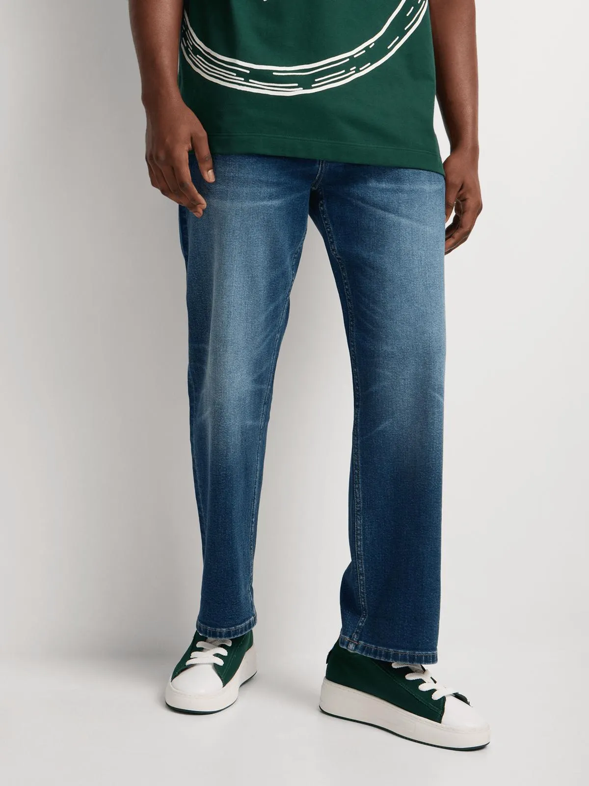 Relay Jeans Men's Classic Straight Leg Blue Denim