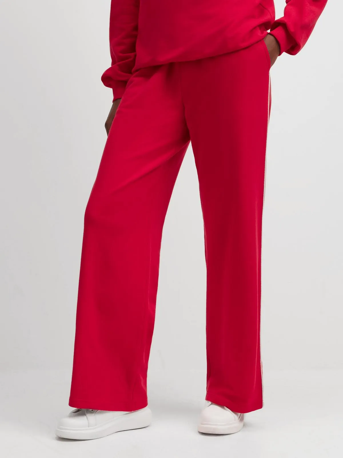 Jet Women's Red Straight Leg Active Pants