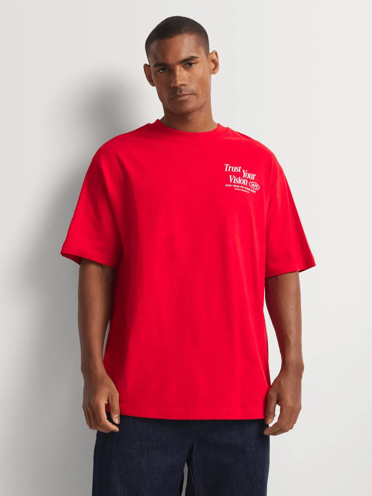 Markham Men's Trust Your Vision Graphic Red T-Shirt