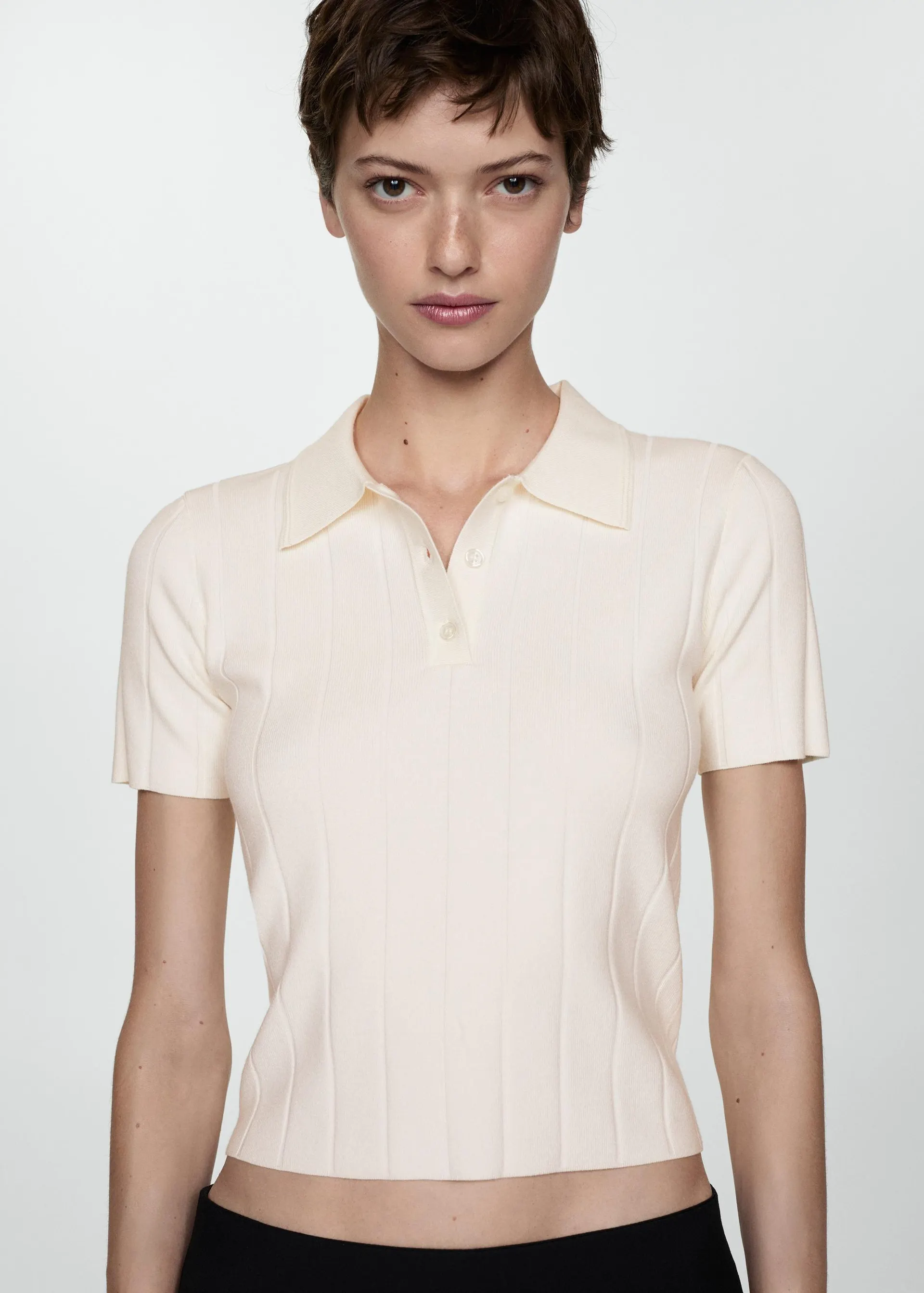 Polo-neck t-shirt