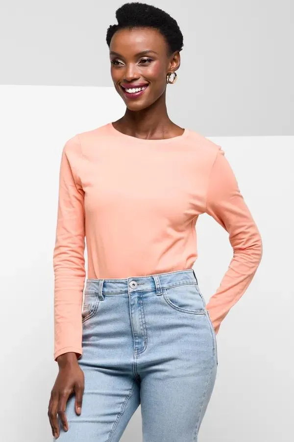 Long sleeve crew neck t-shirt orange