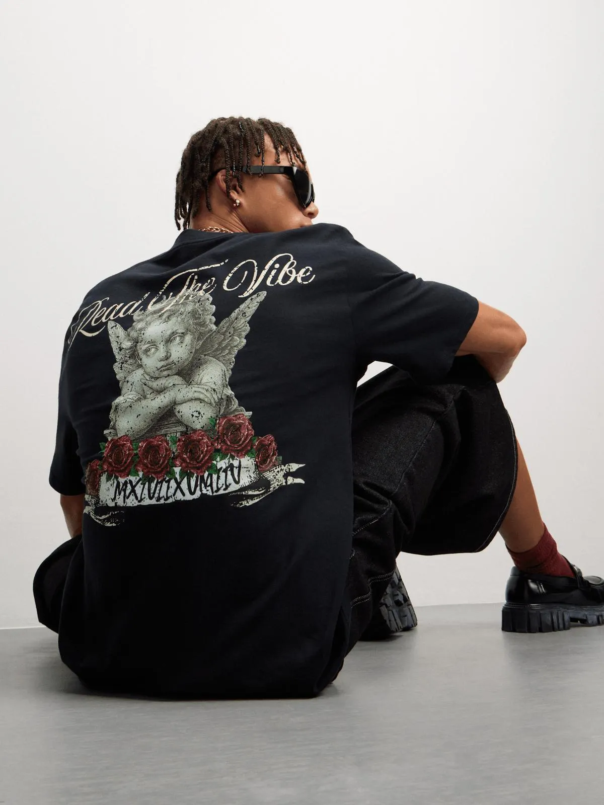 The FIX Men's Black Read The Vibe Graphic Top