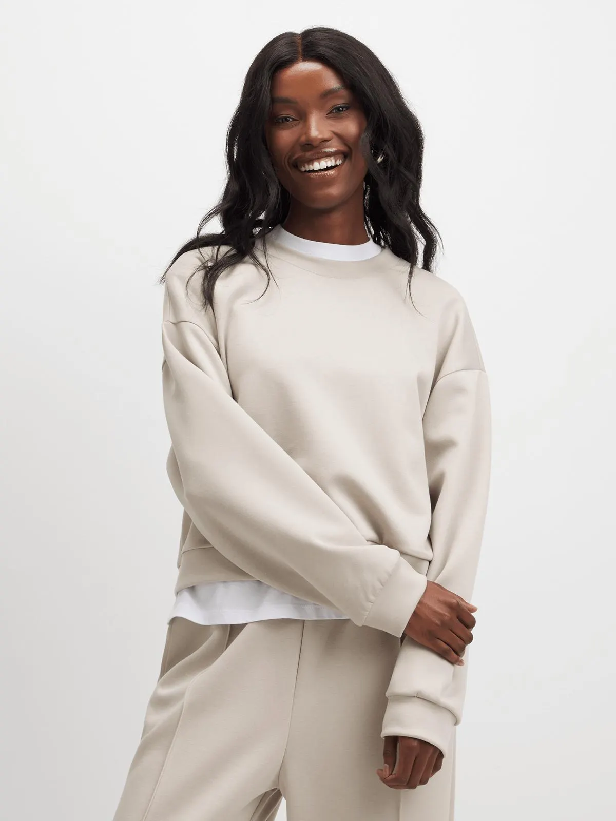 Exact Women's Natural Boxy Crop Sweat Top