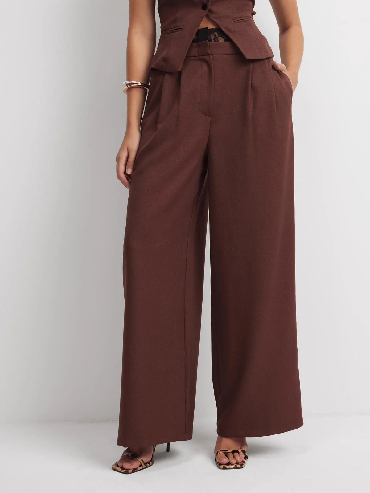 Women's Brown Co-Ord Structured Pants With Lace Peep Out