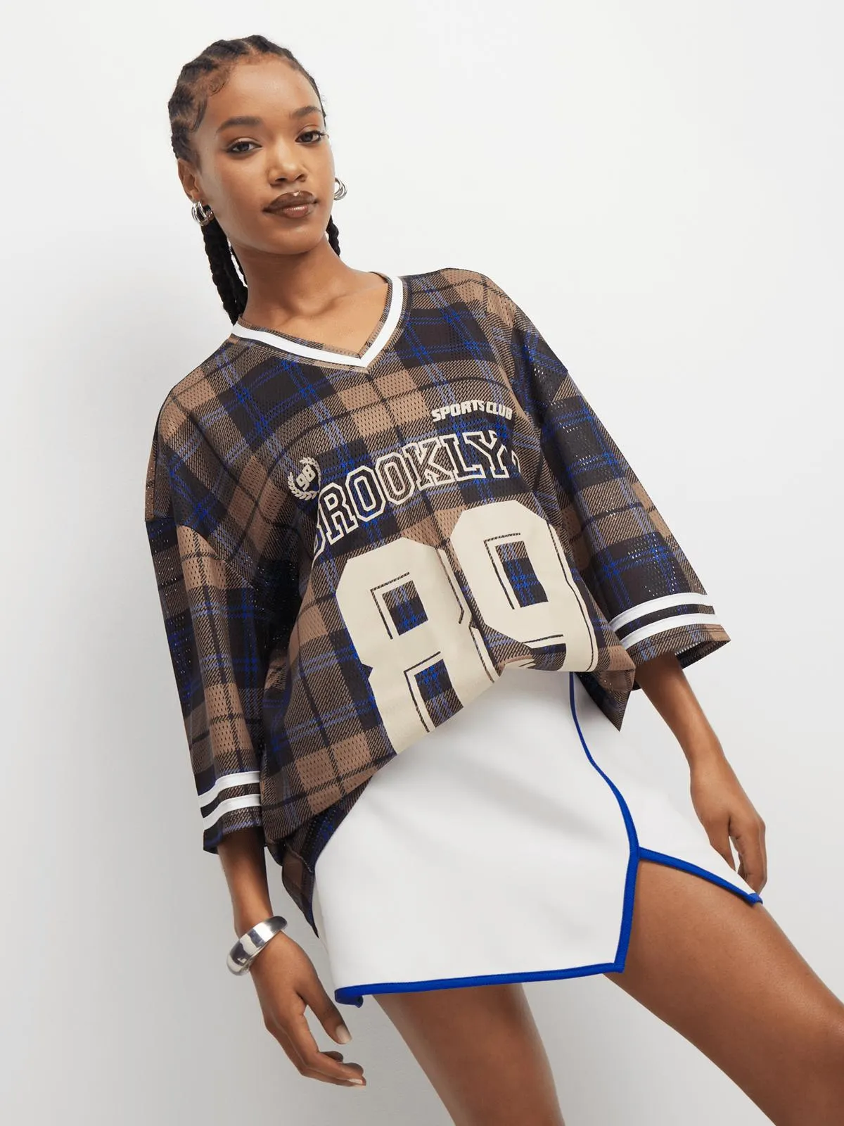 The FIX Women's White Shakira Slit Mini Skirt With Blue Binding